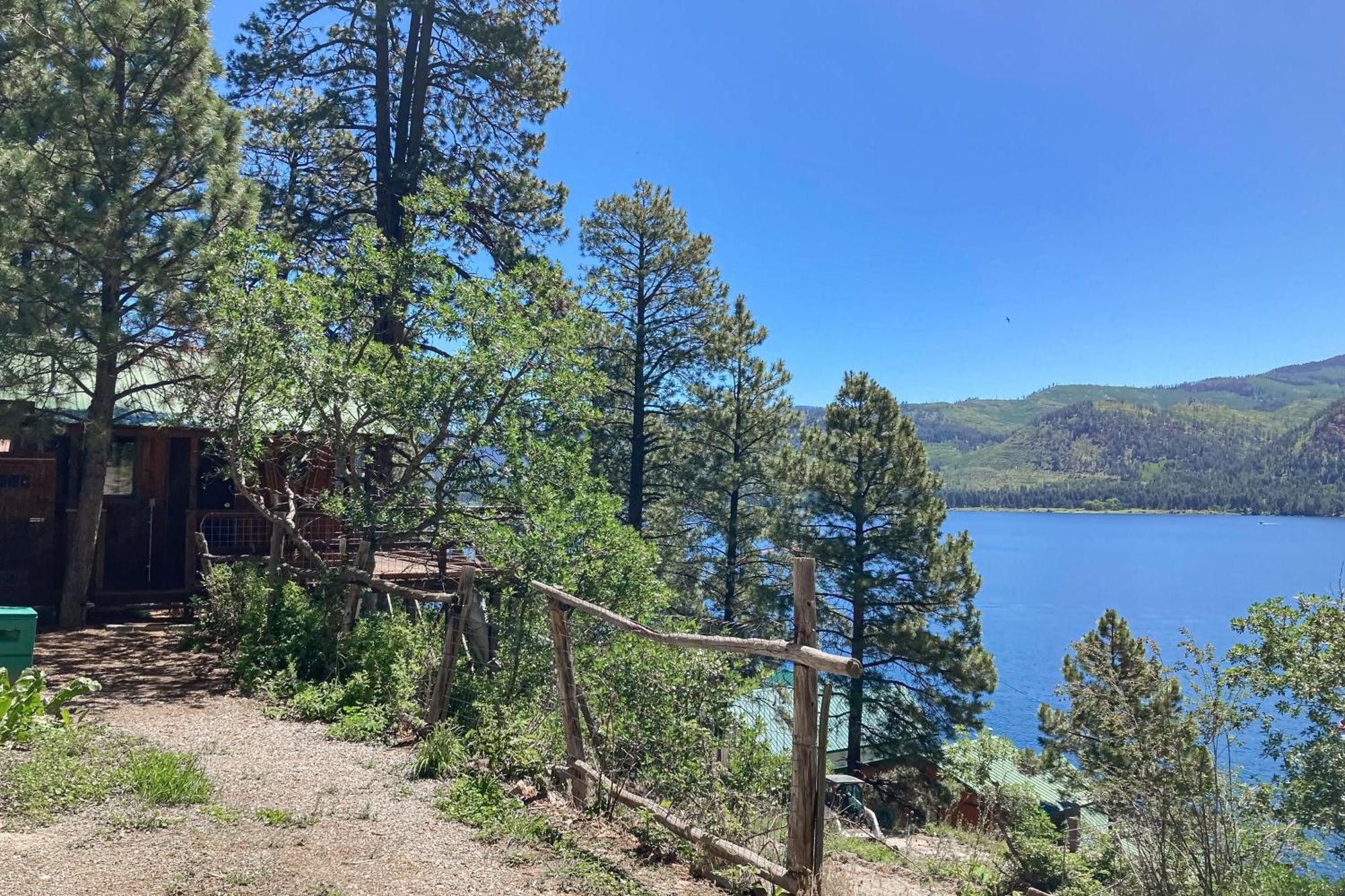 Lakefront Cabin Retreat Villa Vallecito Exterior photo